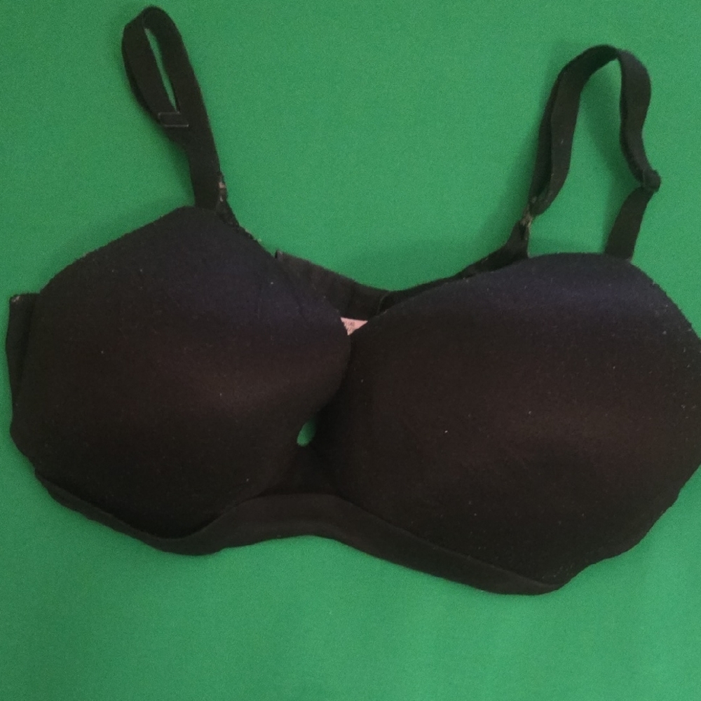Victoria's Secret Elegant Black Bra